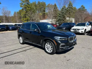 2020 BMW X5 xDrive40i with VIN 5UXCR6C05LLL65938, listed as a Copart auction lot 51751215 with 145,681 mi miles and Clean Title. Bid and sale history available at carsss.com. Image 1.