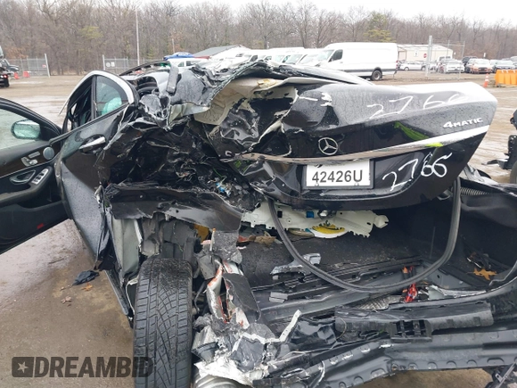 2018 Mercedes-Benz C 300 с VIN 55SWF4KB5JU242766, выставлен на аукционе IAAI как лот 41663368 с пробегом 79 959 миль миль и . История ставок и продаж доступна на DreamBid. Изображение 6.