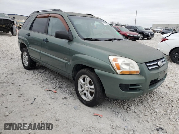 2005 Kia Sportage LX with VIN KNDJE723557062868, listed as a Copart auction lot 41758315 with 184,368 mi miles and Clean Title. Bid and sale history available at carsss.com. Image 4.