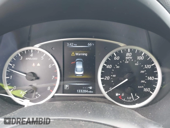 2017 Nissan Sentra SR with VIN 3N1AB7AP2HY329371, listed as a IAAI auction lot 42196614 with 133,284 mi miles and . Bid and sale history available at DreamBid. Image 7.