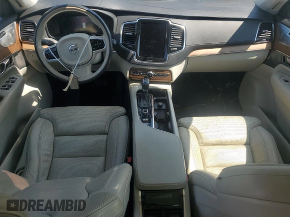 2016 Volvo XC90 T6 Inscription with VIN YV4A22PL0G1074532, listed as a Copart auction lot 63325505 with 86,581 mi miles and Salvage title. Bid and sale history available at DreamBid. Image 8.