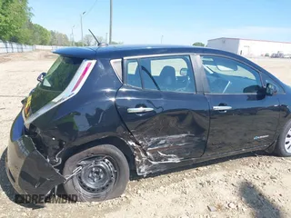 2015 Nissan LEAF S с VIN 1N4AZ0CP3FC322339, выставлен на аукционе IAAI как лот 42060240 с пробегом 71 189 миль миль и . История ставок и продаж доступна на DreamBid. Изображение 6.