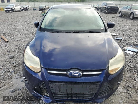 2012 Ford Focus SE with VIN 1FAHP3F20CL164382, listed as a Copart auction lot 59713395 with 146,858 mi miles and Clean title. Bid and sale history available at DreamBid. Image 5.