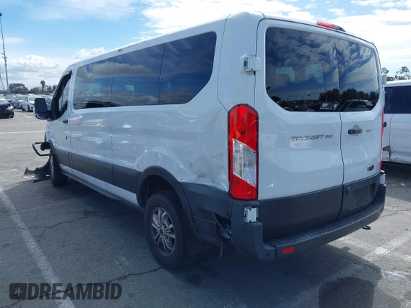 2021 Ford Transit Passenger XL с VIN 1FBAX2Y88MKA15155, выставлен на аукционе IAAI как лот 41730982 с пробегом 70 357 миль миль и . История ставок и продаж доступна на DreamBid. Изображение 3.