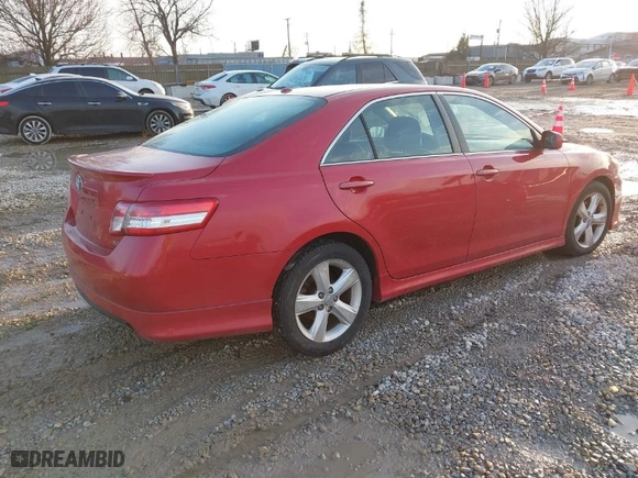 2011 Toyota Camry LE with VIN 4T1BF3EK6BU764476, listed as a IAAI auction lot 41671289 with 157,016 mi miles. Bid and sale history available at carsss.com. Image 4.