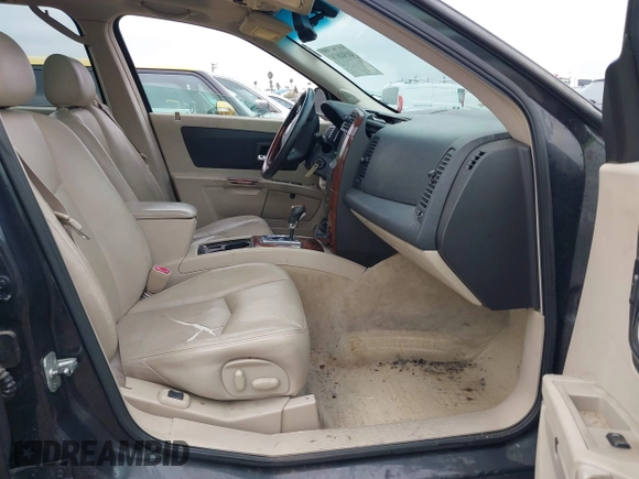 2004 Cadillac SRX with VIN 1GYDE63A540153774, listed as a IAAI auction lot 41500070 with 144,718 mi miles. Bid and sale history available at carsss.com. Image 5.