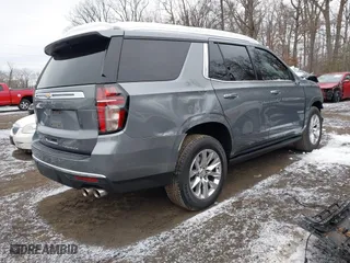 2022 Chevrolet Tahoe Premier with VIN 1GNSKSKD6NR145066, listed as a IAAI auction lot 41338354 with 82,694 mi miles. Bid and sale history available at carsss.com. Image 4.
