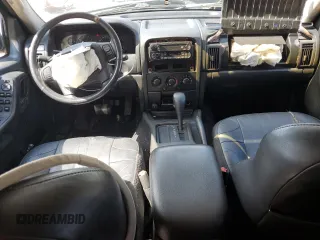 2002 Jeep Grand Cherokee with VIN 1J8GX48S12C255290, listed as a Copart auction lot 57832025 with 191,293 mi miles and Non repairable. Bid and sale history available at DreamBid. Image 8.