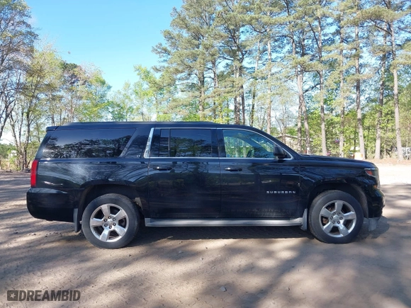 2015 Chevrolet Suburban LT with VIN 1GNSKJKC0FR238524, listed as a IAAI auction lot 42046889 with 179,676 mi miles. Bid and sale history available at carsss.com. Image 13.