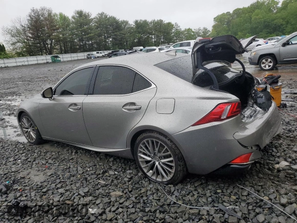 2016 Lexus IS 300/350 z VIN JTHCM1D27G5009762, wystawiony jako Copart lot #55401185 z przebiegiem 105 739 mil mil oraz Szkoda całkowita • Salvage title. Historia ofert i sprzedaży dostępna na DreamBid. Obrazek 2.