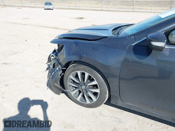 2018 Nissan Altima 2.5 SR with VIN 1N4AL3AP7JC134311, listed as a IAAI auction lot 41770363 with 64,916 mi miles. Bid and sale history available at carsss.com. Image 6.