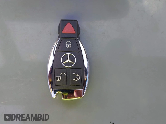 2013 Mercedes-Benz C 250 Sport with VIN WDDGF4HB5DR301509, listed as a IAAI auction lot 42216332 with 95,426 mi miles and . Bid and sale history available at carsss.com. Image 11.