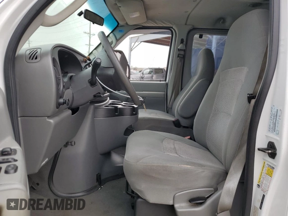2006 Ford Econoline Passenger XL with VIN 1FMRE11W46DB09883, listed as a Copart auction lot 69028364 with 200,878 mi miles and Salvage Title. Bid and sale history available at DreamBid. Image 7.