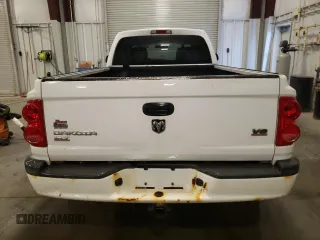 2005 Dodge Dakota SLT with VIN 1D7HW42N95S212320, listed as a Copart auction lot 44769025 with 115,195 mi miles and Non Repairable. Bid and sale history available at DreamBid. Image 6.