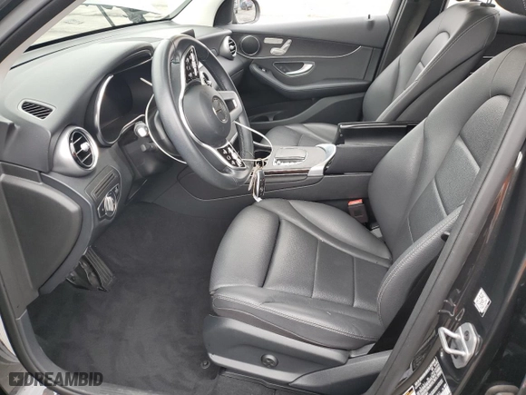 2022 Mercedes-Benz GLC with VIN W1N0G8DB2NV360833, listed as a Copart auction lot 48511955 with 17,927 mi miles and Salvage Title. Bid and sale history available at carsss.com. Image 7.