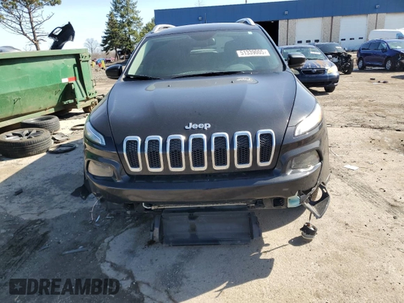 2017 Jeep Cherokee Limited with VIN 1C4PJLDS5HW554569, listed as a Copart auction lot 51339005 with 162,245 mi miles and Clean Title. Bid and sale history available at carsss.com. Image 5.