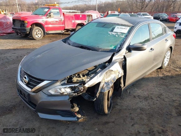 2016 Nissan Altima 2.5 SR with VIN 1N4AL3AP4GN358732, listed as a IAAI auction lot 41300462 with 79,893 mi miles. Bid and sale history available at carsss.com. Image 6.