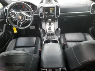 2016 Porsche Cayenne GTS with VIN WP1AD2A23GLA71527, listed as a Copart auction lot 44522855 with 92,876 mi miles and Salvage title. Bid and sale history available at DreamBid. Image 8.
