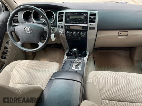 2008 Toyota 4Runner SR5 z VIN JTEBU14R380128817, wystawiony jako Copart lot #56390255 z przebiegiem 260 669 mil mil oraz Czysty tytuł • Clean title. Historia ofert i sprzedaży dostępna na DreamBid. Obrazek 9.