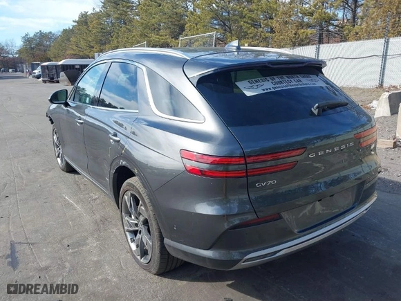 2025 Genesis Electrified GV70 Advanced with VIN 5NMMCET10SH004000, listed as a IAAI auction lot 41599089 with 2,064 mi miles. Bid and sale history available at carsss.com. Image 3.
