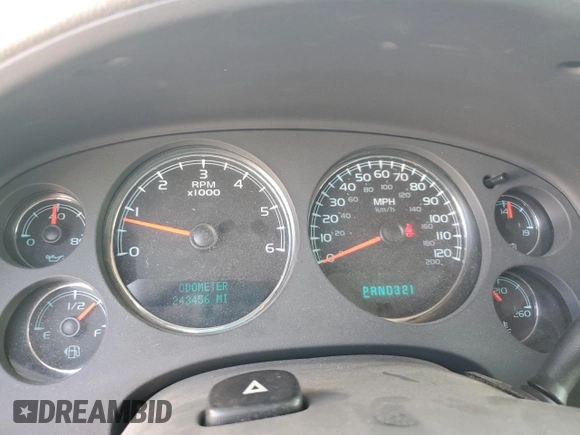 2008 Chevrolet Suburban 2LT with VIN 3GNFC16048G195436, listed as a Copart auction lot 55830515 with 243,456 mi miles and Salvage title. Bid and sale history available at DreamBid. Image 9.