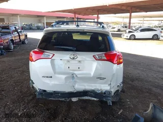 2015 Toyota RAV4 Limited with VIN 2T3DFREV4FW340913, listed as a IAAI auction lot 41807057 with 182,754 mi miles. Bid and sale history available at carsss.com. Image 16.