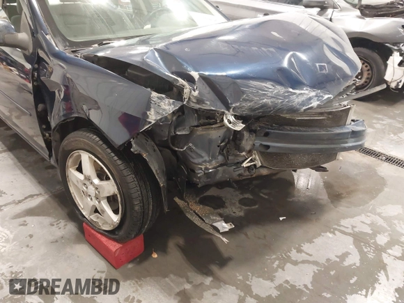 2009 Chevrolet Cobalt 1LT with VIN 1G1AT58H097222179, listed as a IAAI auction lot 41500846 with 121,971 mi miles and . Bid and sale history available at DreamBid. Image 6.