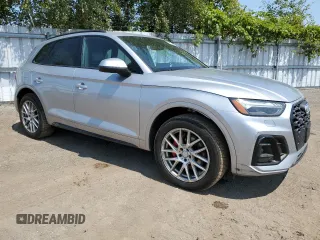 2021 Audi SQ5 Prestige with VIN WA1C4AFY5M2067993, listed as a Copart auction lot 65402645 with 118,520 mi miles and Clean title. Bid and sale history available at DreamBid. Image 4.