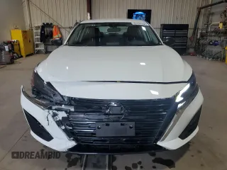 2025 Nissan Altima SV z VIN 1N4BL4DV2SN393878, wystawiony jako Copart lot #60689475 z przebiegiem 1 803 mil mil oraz Czysty tytuł • Clean title. Historia ofert i sprzedaży dostępna na DreamBid. Obrazek 5.