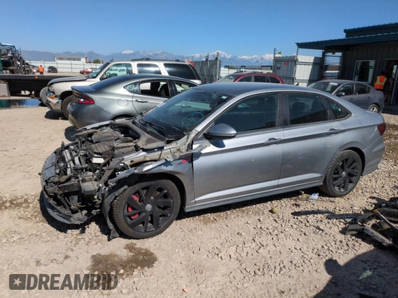2021 Volkswagen Jetta S z VIN 3VW6T7BU7MM003844, wystawiony jako Copart lot #57902555 z przebiegiem 60 314 mil mil oraz Szkoda całkowita • Salvage title. Historia ofert i sprzedaży dostępna na DreamBid. Obrazek 1.