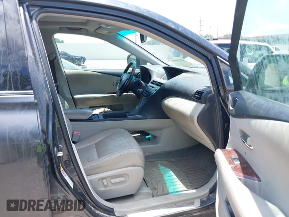 2010 Lexus RX 350 с VIN 2T2ZK1BAXAC017565, выставлен на аукционе IAAI как лот 42376909 с пробегом Не указан миль и . История ставок и продаж доступна на DreamBid. Изображение 5.