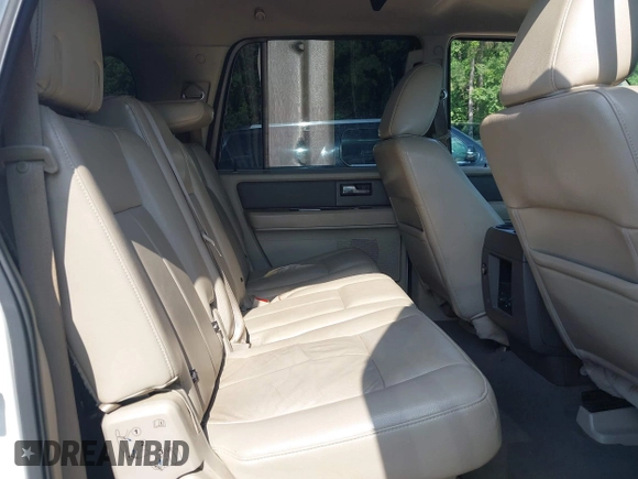 2009 Ford Expedition Max SSV with VIN 1FMFK16589EB03062, listed as a IAAI auction lot 42564667 with 286,266 mi miles and . Bid and sale history available at DreamBid. Image 8.