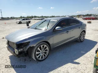 2017 Volvo S60 Inscription with VIN LYV402HK2HB195004, listed as a Copart auction lot 41542193 with 32,633 mi miles. Bid and sale history available at carsss.com. Image 1.