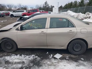 2009 Toyota Corolla with VIN 1NXBU40E19Z052903, listed as a IAAI auction lot 41305719 with 141,625 mi miles and . Bid and sale history available at carsss.com. Image 15.