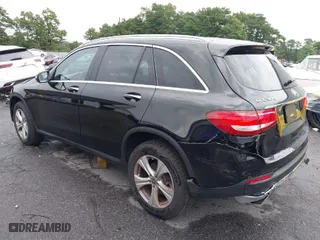 2018 Mercedes-Benz GLC with VIN WDC0G4KB4JV090897, listed as a IAAI auction lot 39966586 with 81,490 mi miles. Bid and sale history available at carsss.com. Image 6.