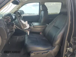 2013 GMC Sierra 1500 SLE z VIN 3GTP1VE0XDG186777, wystawiony jako Copart lot #57847705 z przebiegiem 154 875 mil mil oraz Szkoda całkowita • Salvage title. Historia ofert i sprzedaży dostępna na DreamBid. Obrazek 7.