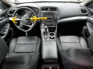 2022 Nissan Maxima SV with VIN 1N4AA6CV7NC505556, listed as a Copart auction lot 56204185 with 52,160 mi miles and Salvage title. Bid and sale history available at DreamBid. Image 8.