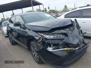 2022 Toyota Venza LE with VIN JTEAAAAH5NJ093705, listed as a IAAI auction lot 41840879 with 65,677 mi miles. Bid and sale history available at carsss.com. Image 13.