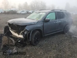 2025 Honda Pilot Black Edition with VIN 5FNYG1H93SB009593, listed as a Copart auction lot 82700014 with 7,518 mi miles and Salvage Title. Bid and sale history available at carsss.com. Image 1.