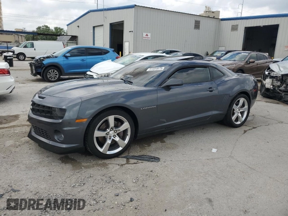2010 Chevrolet Camaro 2SS z VIN 2G1FK1EJ3A9182899, wystawiony jako Copart lot #51444675 z przebiegiem Nie podano mil oraz Szkody całkowita. Historia ofert i sprzedaży dostępna na DreamBid. Obrazek 1.