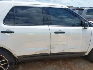 2016 Ford Explorer Sport z VIN 1FM5K8GT9GGA84346, wystawiony jako IAAI lot #42258933 z przebiegiem 155 199 mil mil oraz . Historia ofert i sprzedaży dostępna na DreamBid. Obrazek 13.