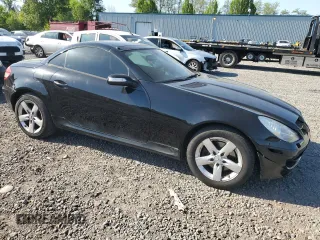 2006 Mercedes-Benz SLK-Class 3.0L with VIN WDBWK54F66F114895, listed as a Copart auction lot 55417885 with 128,984 mi miles and Salvage Title. Bid and sale history available at carsss.com. Image 4.