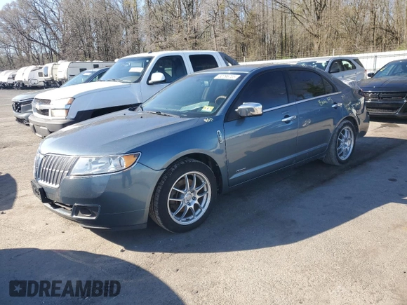 2011 Lincoln MKZ Hybrid z VIN 3LNDL2L3XBR775589, wystawiony jako Copart lot #50796705 z przebiegiem 84 973 mil mil oraz Szkoda całkowita • Salvage title. Historia ofert i sprzedaży dostępna na DreamBid. Obrazek 1.