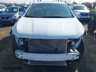 2019 Buick Enclave Essence with VIN 5GAEVAKW5KJ302235, listed as a IAAI auction lot 41670142 with 105,177 mi miles. Bid and sale history available at carsss.com. Image 13.