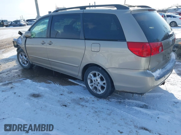 2007 Toyota Sienna XLE with VIN 5TDZK22C87S012988, listed as a IAAI auction lot 41608308 with 1 mi miles. Bid and sale history available at carsss.com. Image 3.