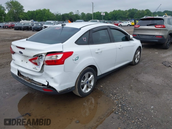 2013 Ford Focus SE z VIN 1FADP3F29DL372289, wystawiony jako IAAI lot #42364286 z przebiegiem 201 091 mil mil oraz . Historia ofert i sprzedaży dostępna na DreamBid. Obrazek 4.