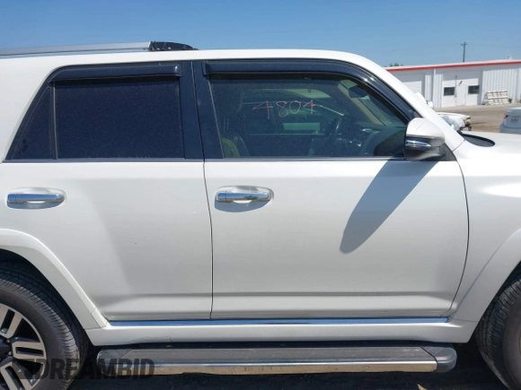2015 Toyota 4Runner Limited with VIN JTEBU5JR0F5257299, listed as a IAAI auction lot 42029367 with 172,322 mi miles and . Bid and sale history available at carsss.com. Image 14.