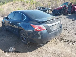 2015 Nissan Altima SL z VIN 1N4AL3AP2FC582611, wystawiony jako IAAI lot #41933626 z przebiegiem 142 137 mil mil oraz . Historia ofert i sprzedaży dostępna na DreamBid. Obrazek 3.
