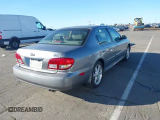 2004 Infiniti I35 with VIN JNKDA31A64T208586, listed as a IAAI auction lot 41678870 with 105,499 mi miles. Bid and sale history available at carsss.com. Image 4.