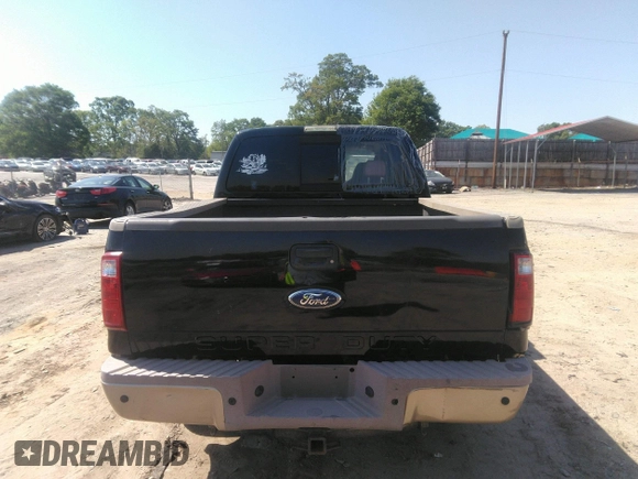 2010 Ford Super Duty F-250 SRW XL with VIN 1FTSW2BR7AEA09135, listed as a IAAI auction lot 42043169 with 185,144 mi miles. Bid and sale history available at carsss.com. Image 16.